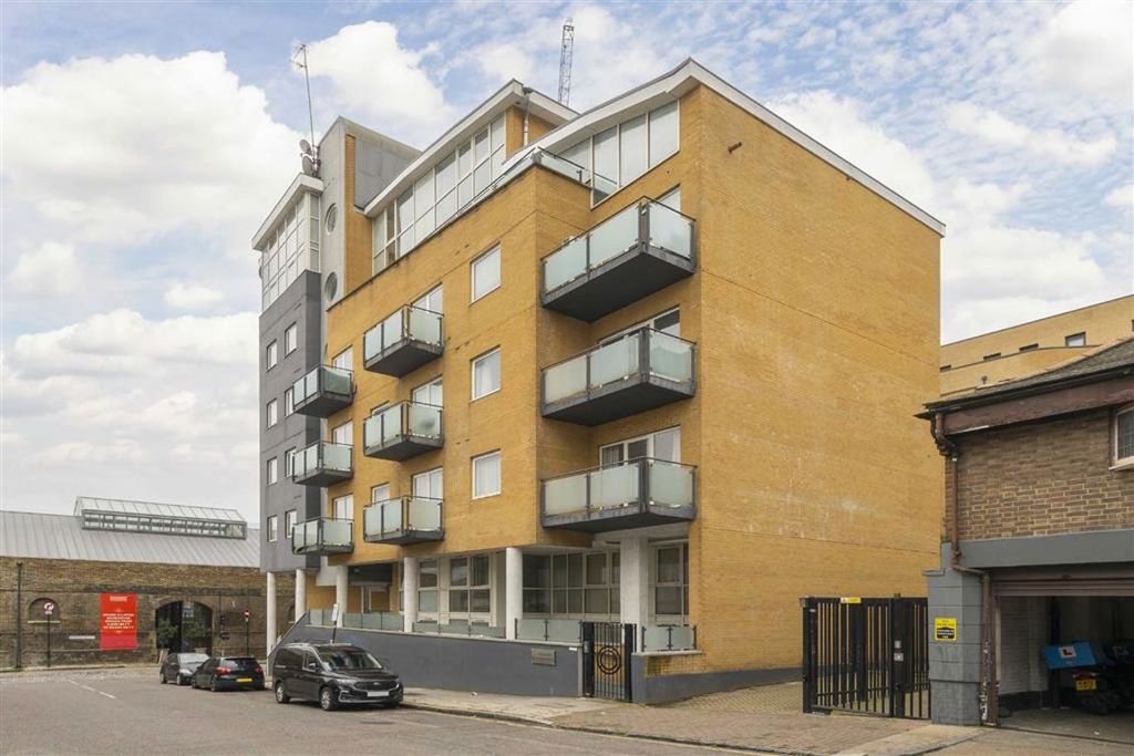 Property photo 1 of 5