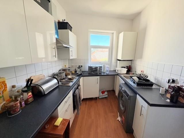 Property photo 2 of 9 103Highstreet6.Jpg