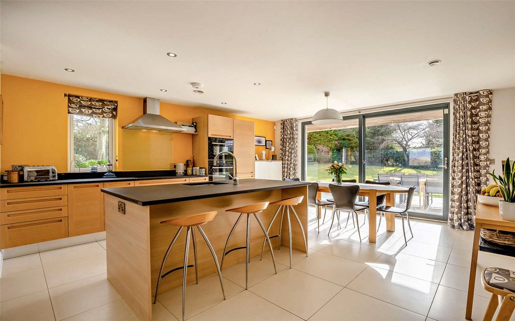 Property photo 3 of 42 Kitchen/Dining
