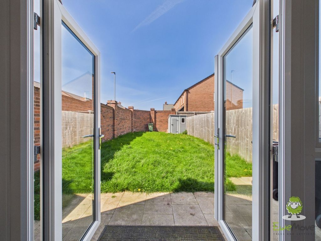 Property photo 2 of 20 View To Garden - Ewemove Whitchurch And Nantwich C