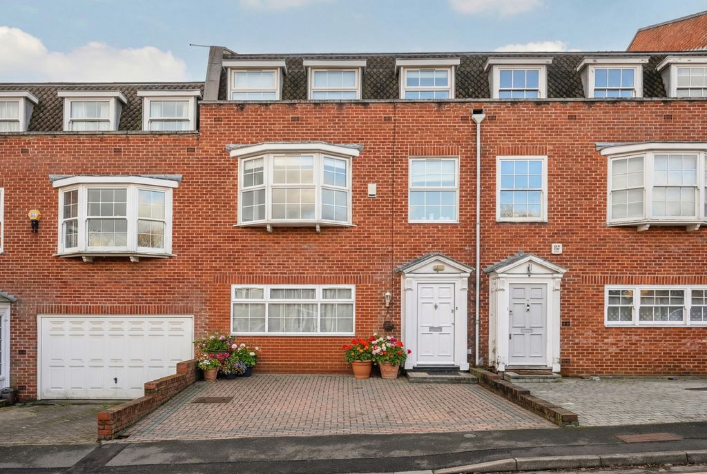 Property photo 1 of 13 Picture No. 14