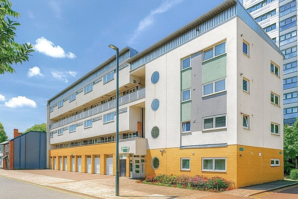 Property photo 1 of 13 Picture No. 52