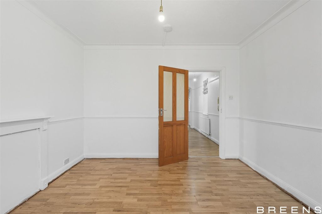 Property photo 3 of 18 Img_5363.Jpg