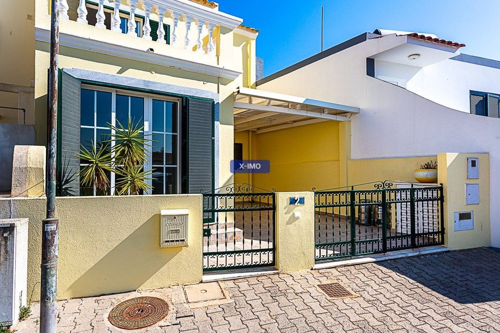Property photo 1 of 35 Terraced House T3 Sell In Vila Nova De Cacela,Vila Real De Santo António