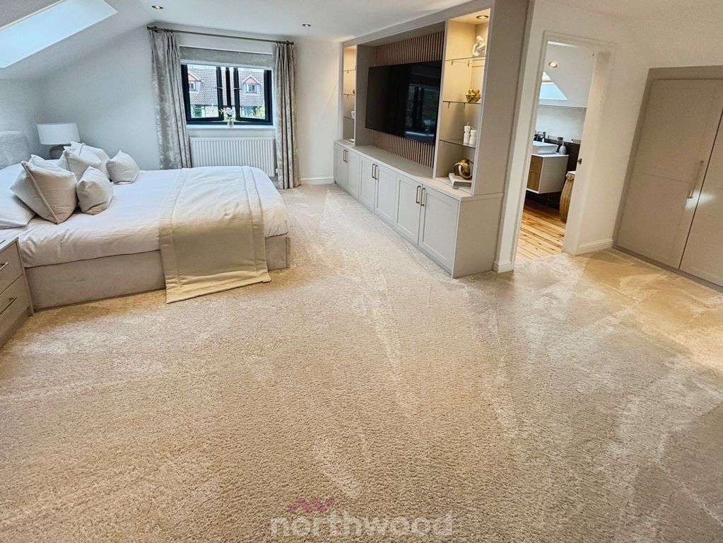 Property photo 2 of 51