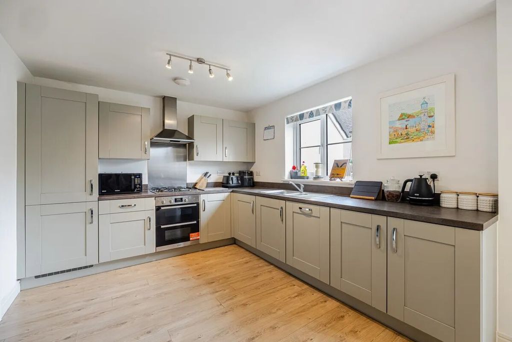 Property photo 2 of 25 Picture 2