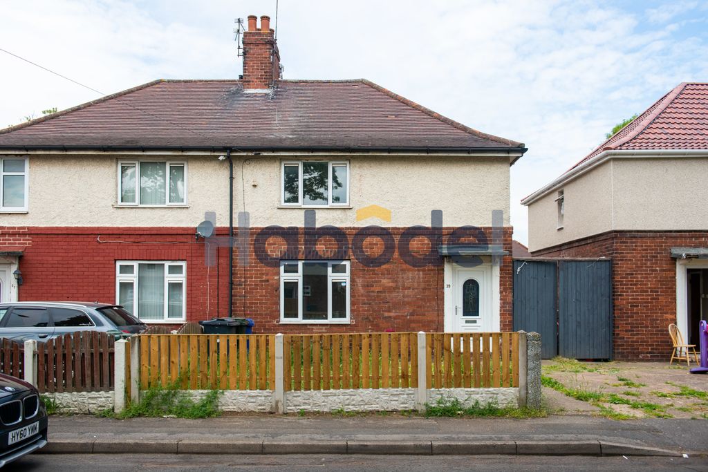 Property photo 1 of 9