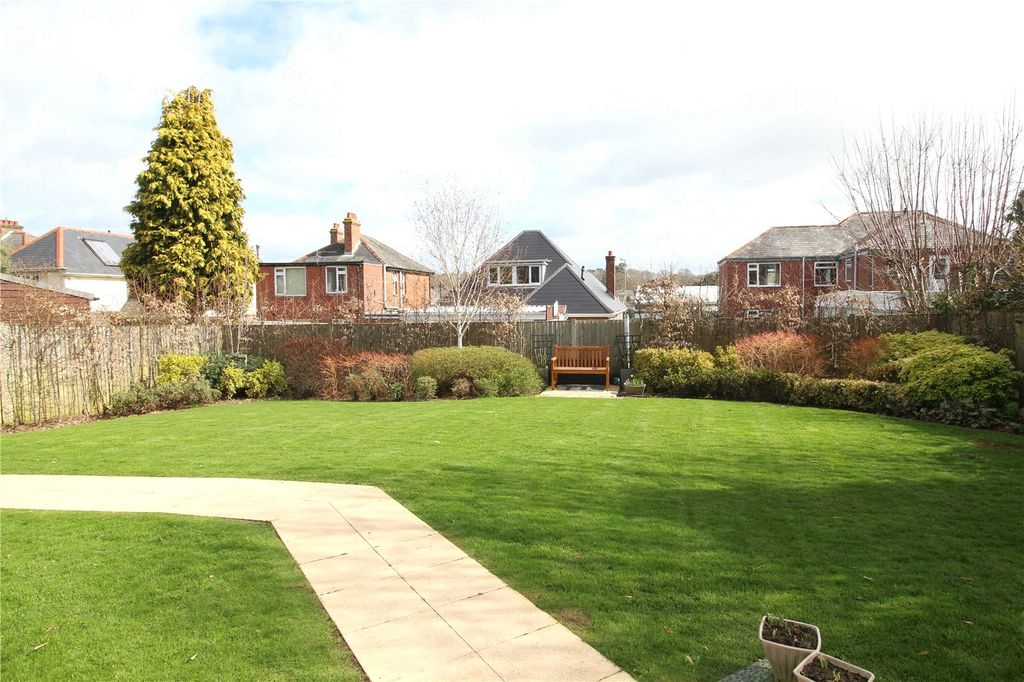 Property photo 2 of 8 Picture No. 08
