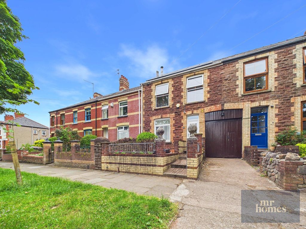 Property photo 1 of 54