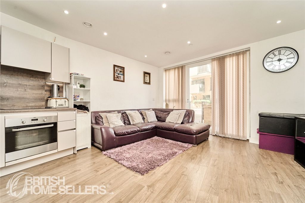 Property photo 2 of 16 Picture No. 06