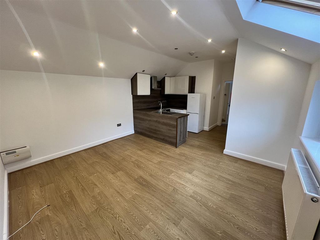 Property photo 3 of 8 Img_6378.Jpg