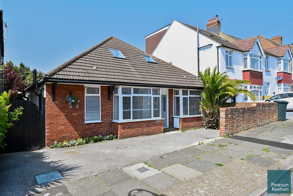 Property photo 3 of 23 8-Margery-Road-Hove-Bn3 (26).Jpg