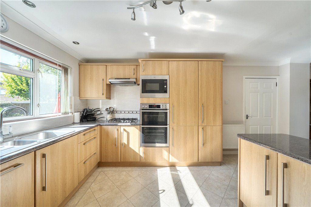 Property photo 3 of 11 Picture No. 01