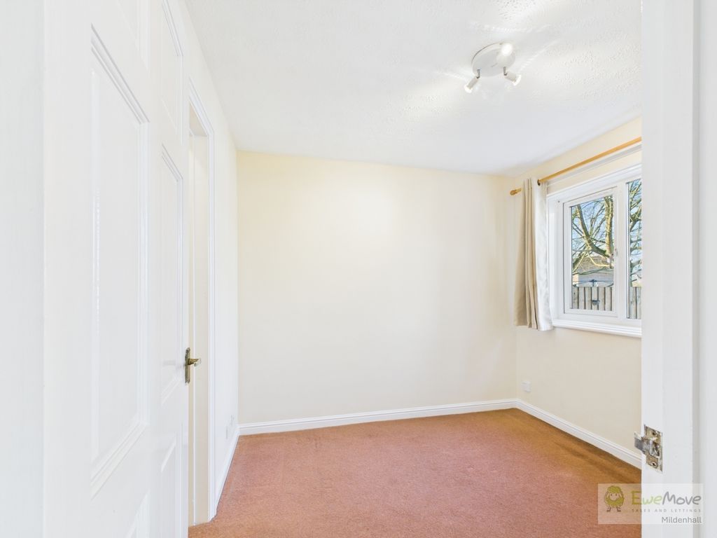 Property photo 3 of 6 Cam03603G0-Pr0031-Still003