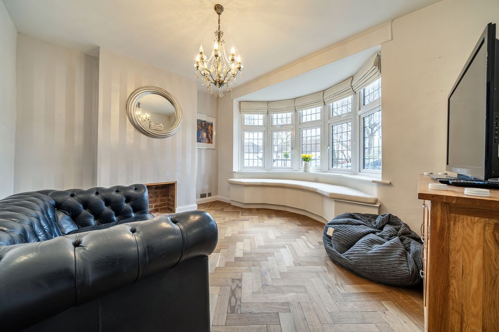 Property photo 2 of 25 Reception