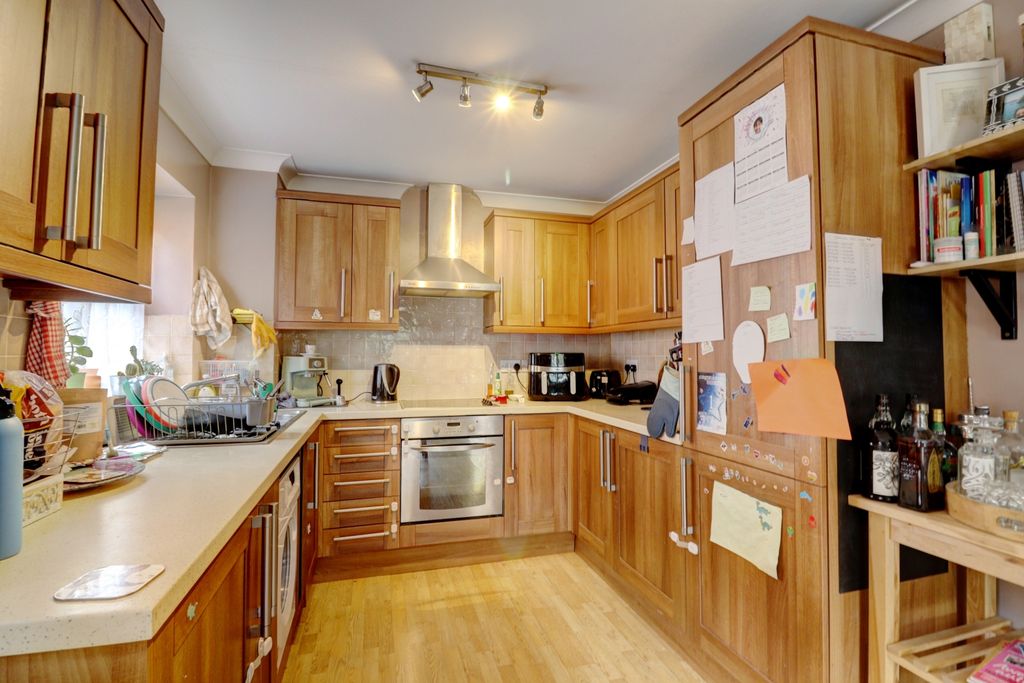 Property photo 3 of 10 Picture No. 04