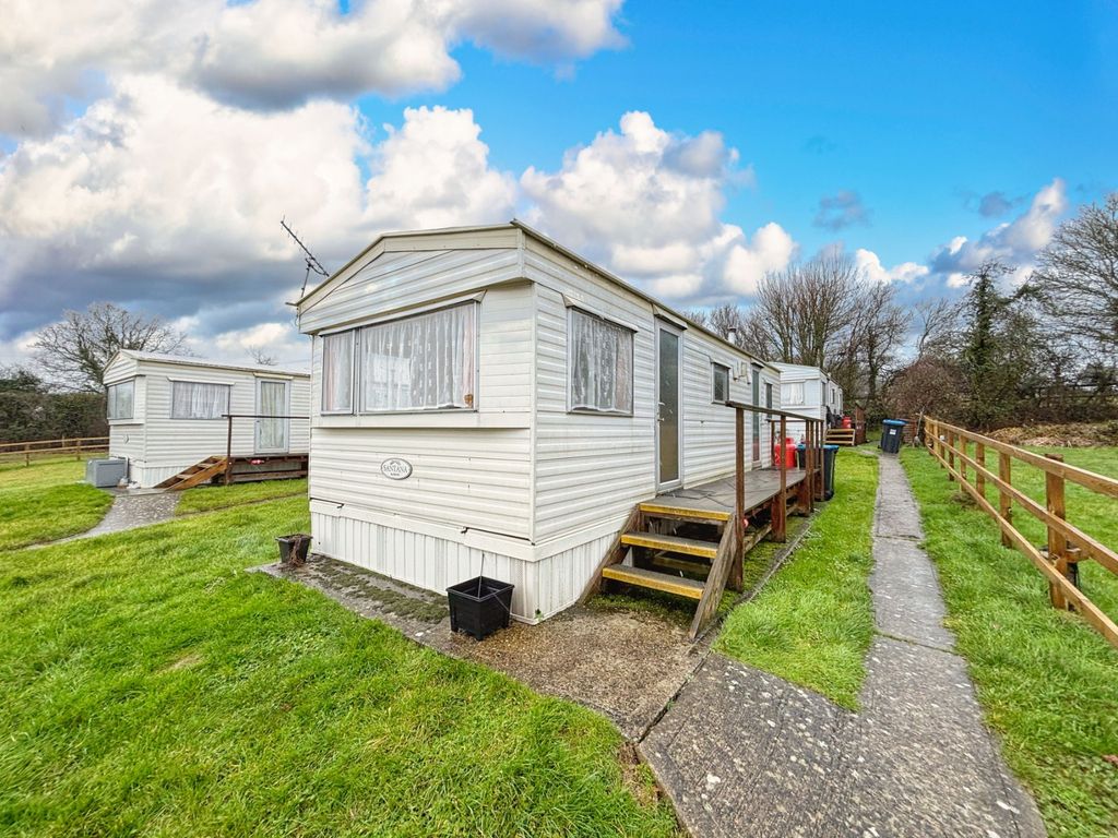 Property photo 1 of 6 Picture No. 18