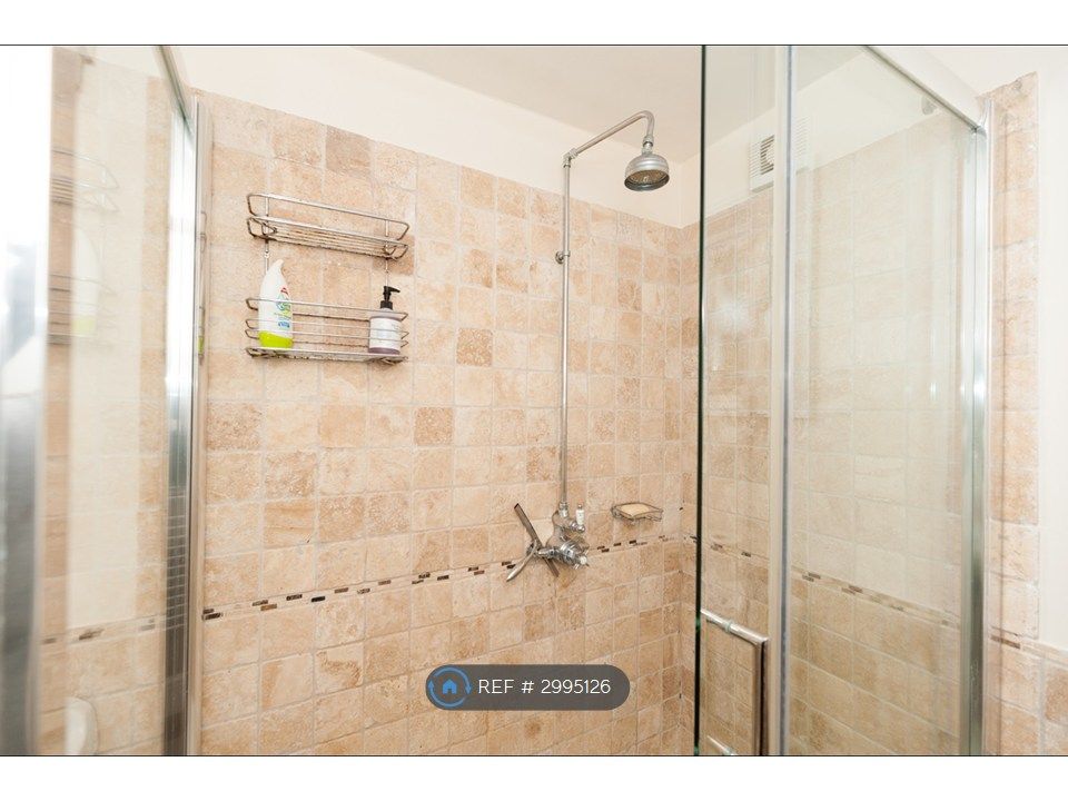 Property photo 3 of 27 Large Walk In Shower