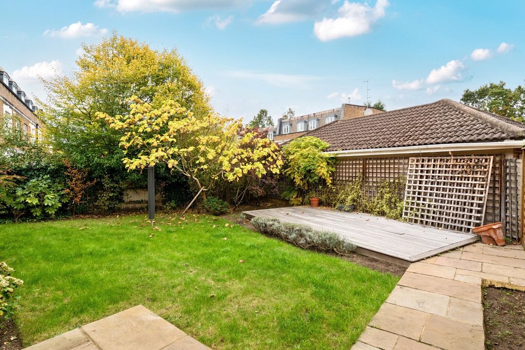 Property photo 2 of 18 Picture No. 09