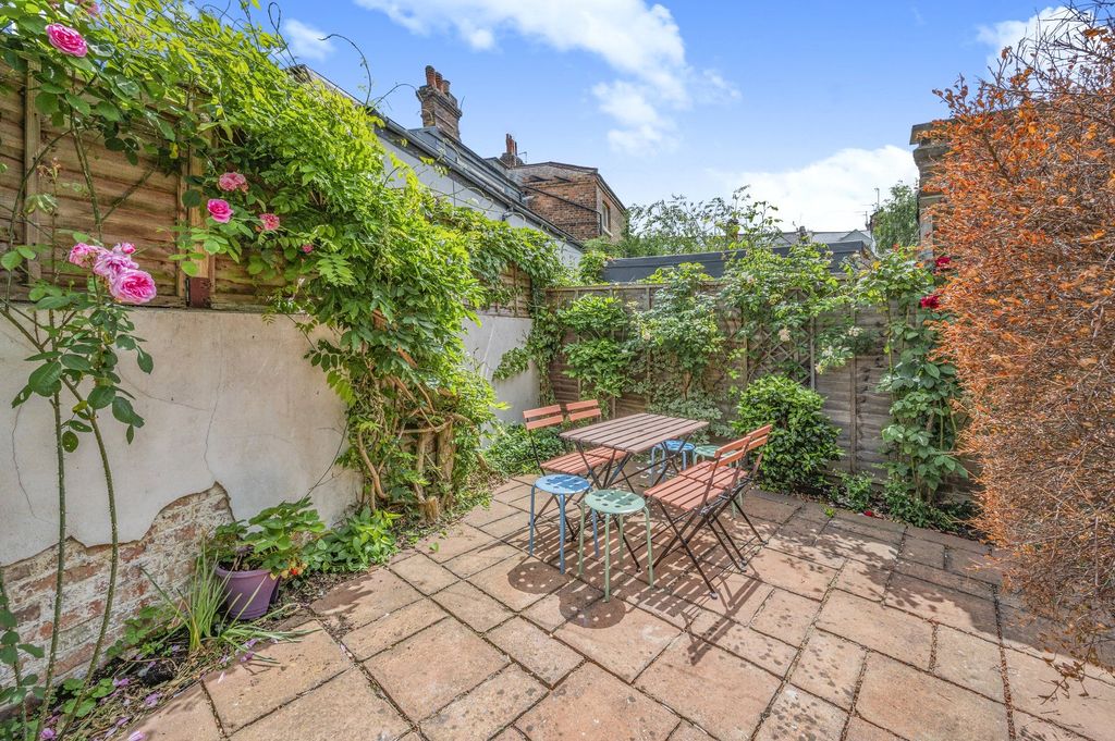 Property photo 3 of 8 Picture No. 03