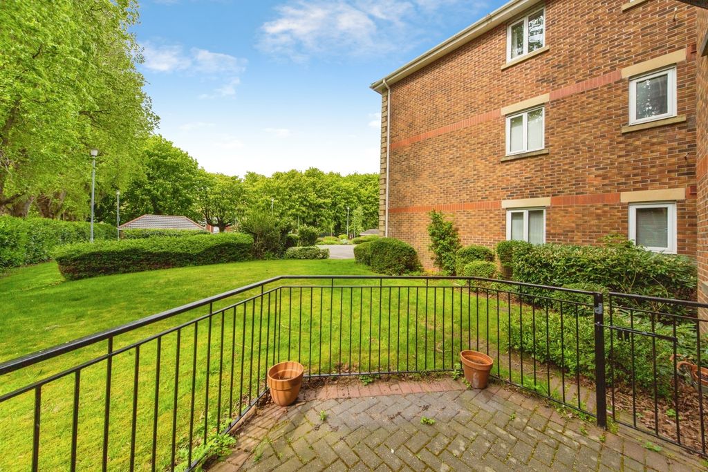 Property photo 3 of 18 Pbox-Img.Jpg
