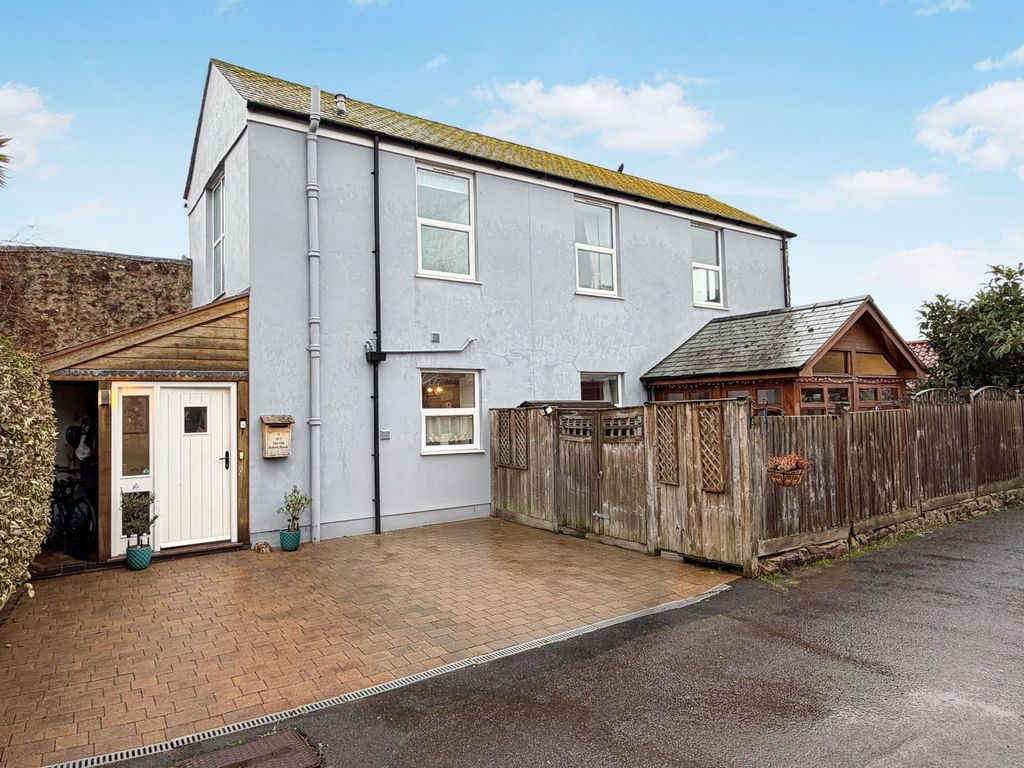 Property photo 1 of 25