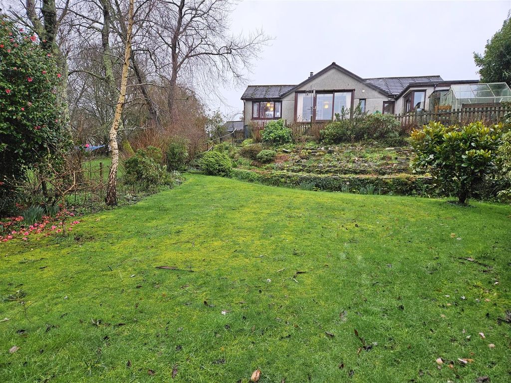 Property photo 1 of 26 Back Garden.Jpg