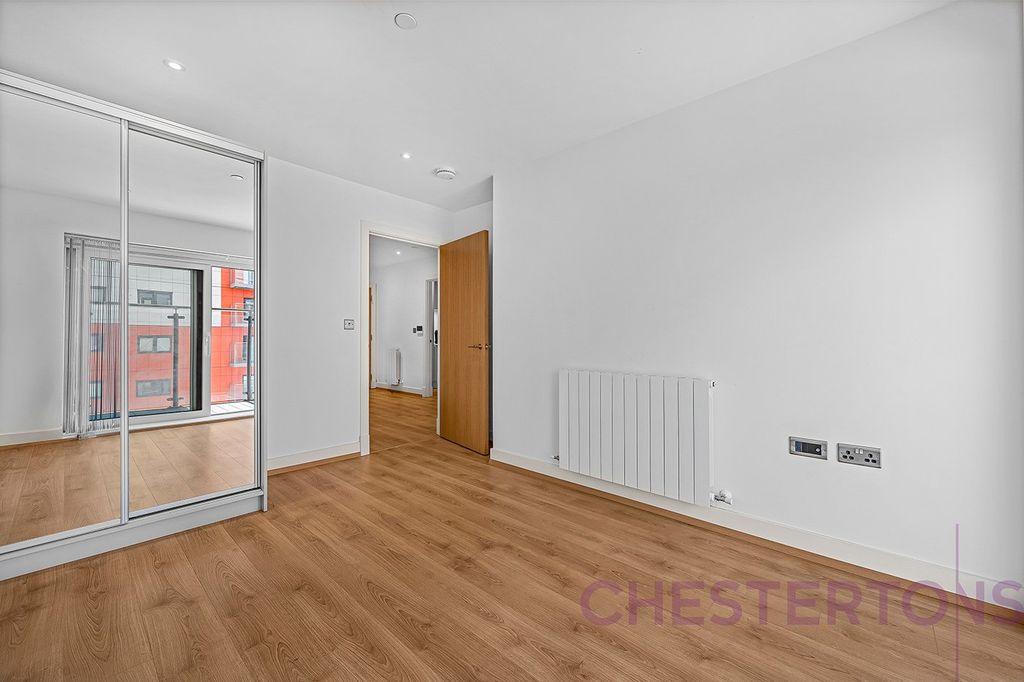 Property photo 3 of 15