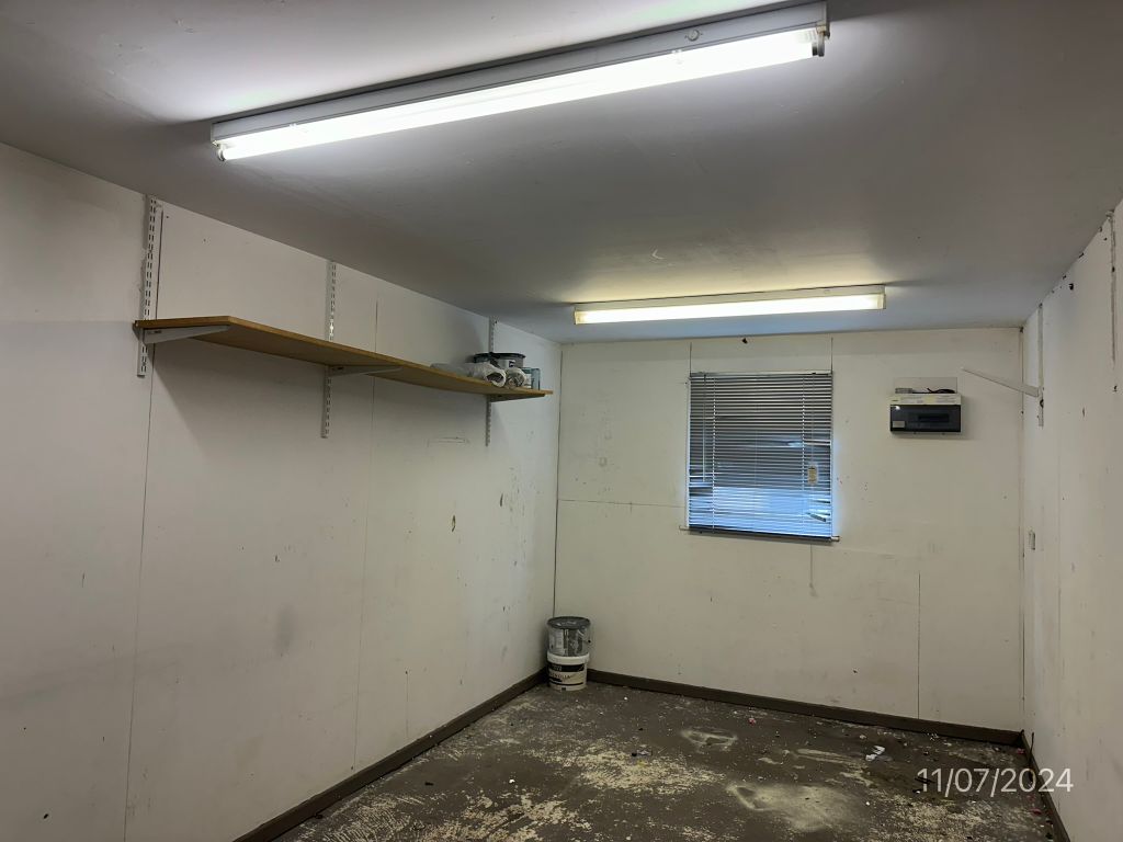 Property photo 3 of 14 Img_3212