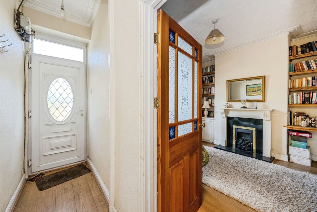 Property photo 2 of 18 Pbox-Img.Jpg