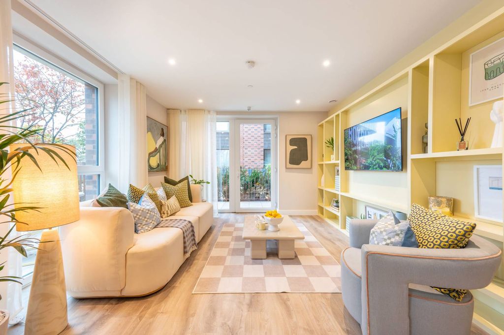 Property photo 1 of 30