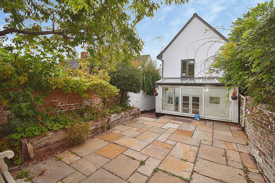 Property photo 3 of 16