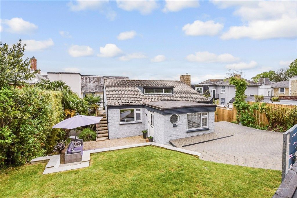 Property photo 1 of 18 External (Web)