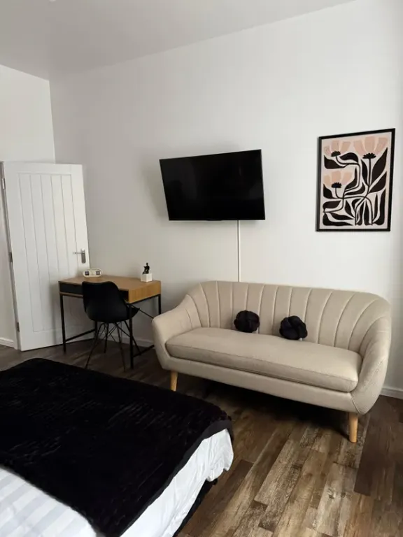 Property photo 3 of 29