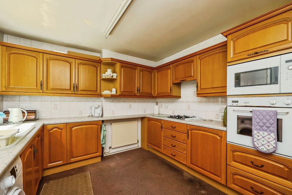 Property photo 2 of 19 Pbox-Img.Jpg