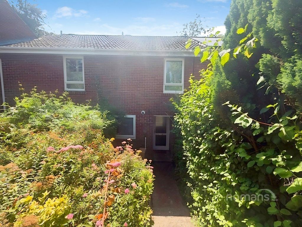 Property photo 2 of 9 Pbox-Img.Jpg
