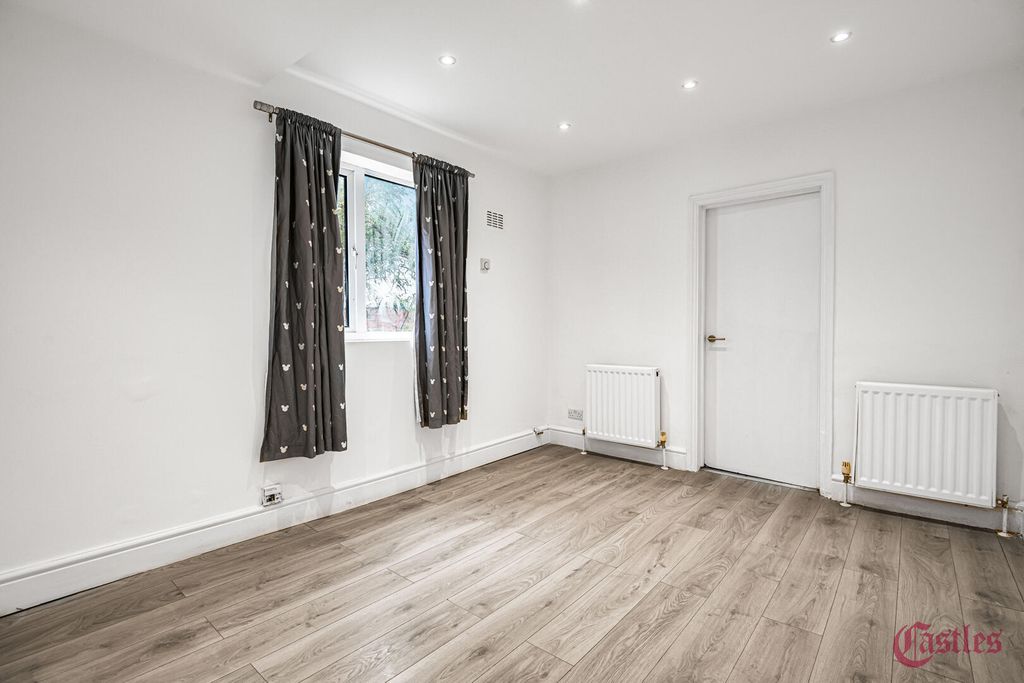 Property photo 2 of 13 Living Room