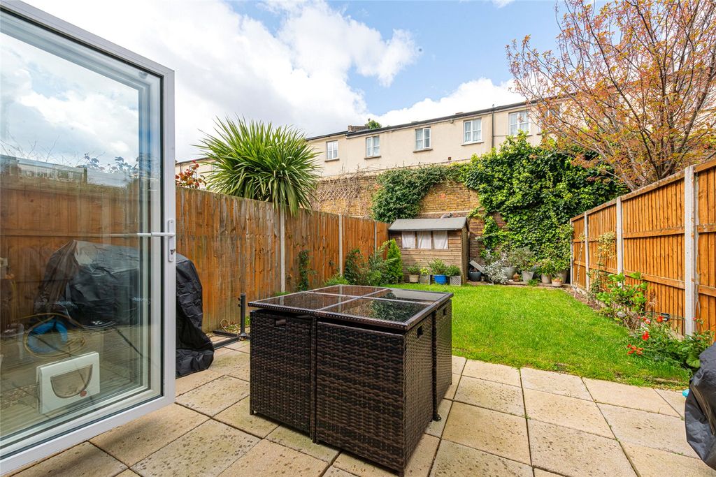 Property photo 3 of 21 Picture No. 19