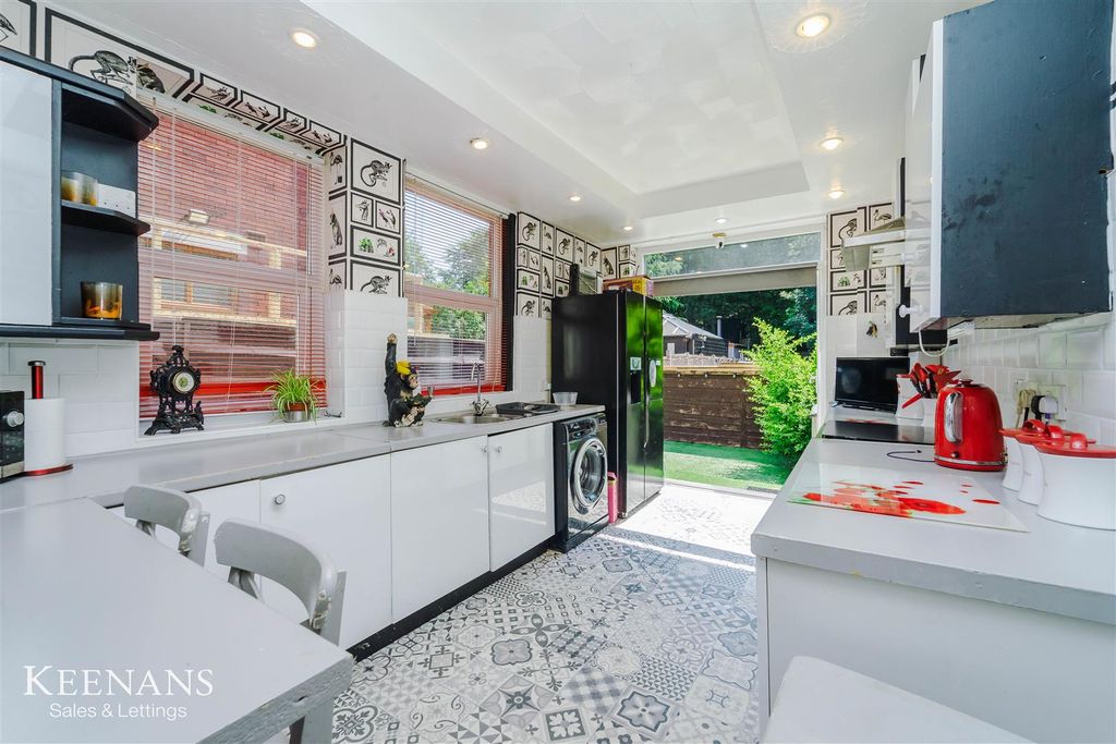 Property photo 3 of 43 3.Jpg