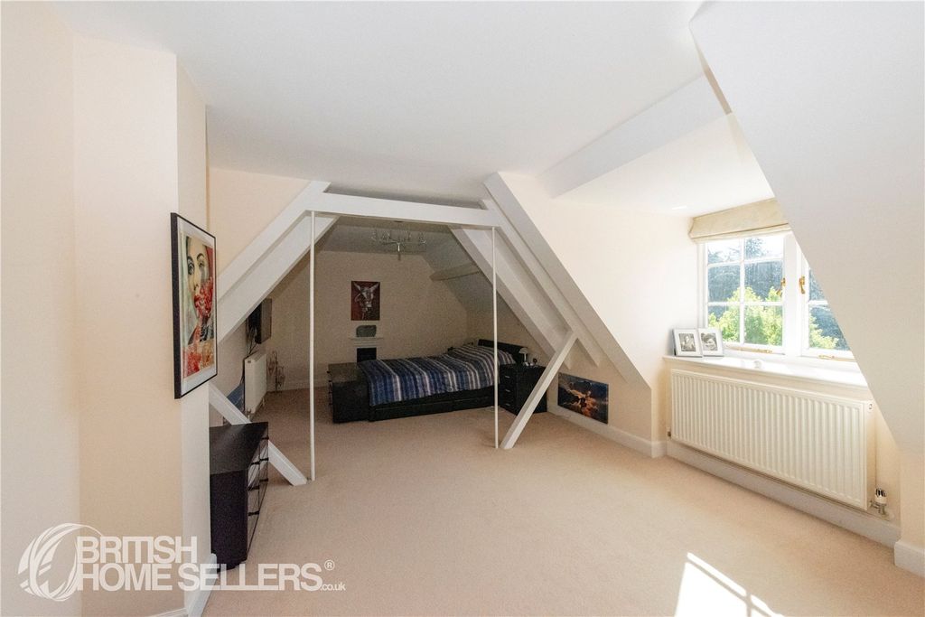 Additional image 13 of 2 bed flat for saleWoolston Close, Northampton, Northamptonshire NN3