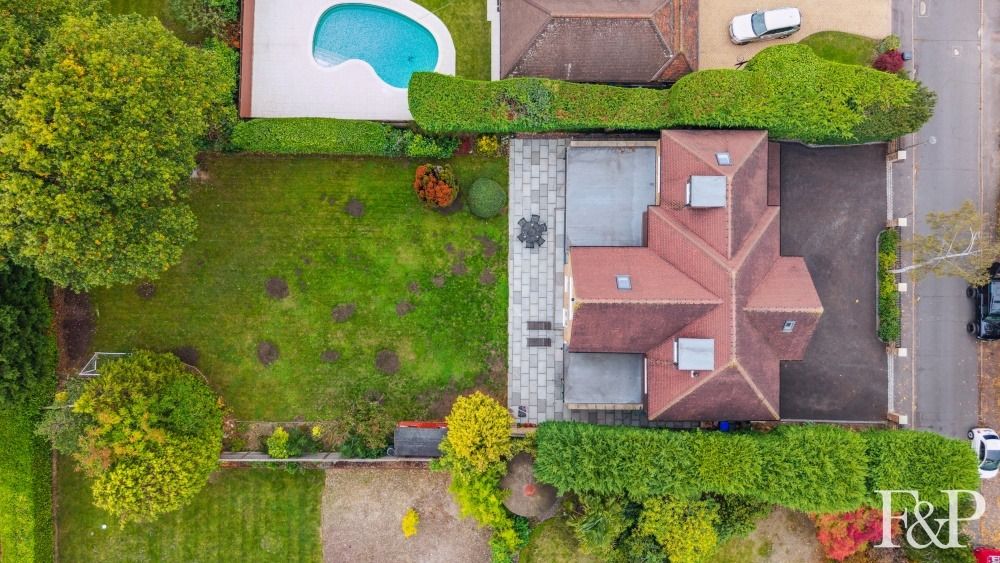 Property photo 1 of 28 4556621