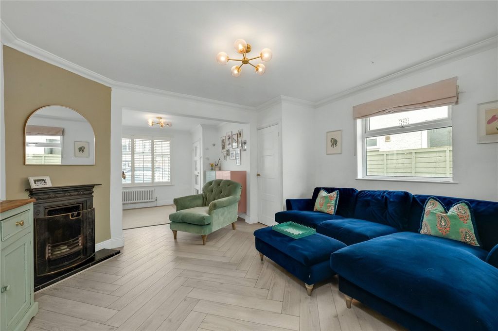 Property photo 2 of 16 Reception Room
