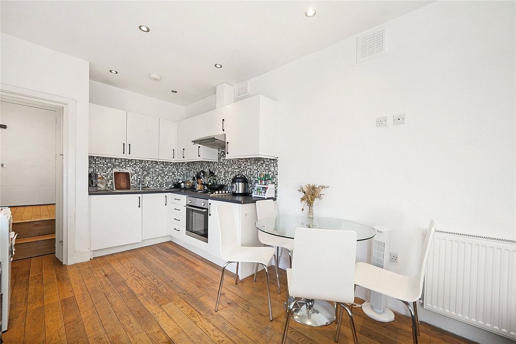 Property photo 1 of 16 Picture No. 42