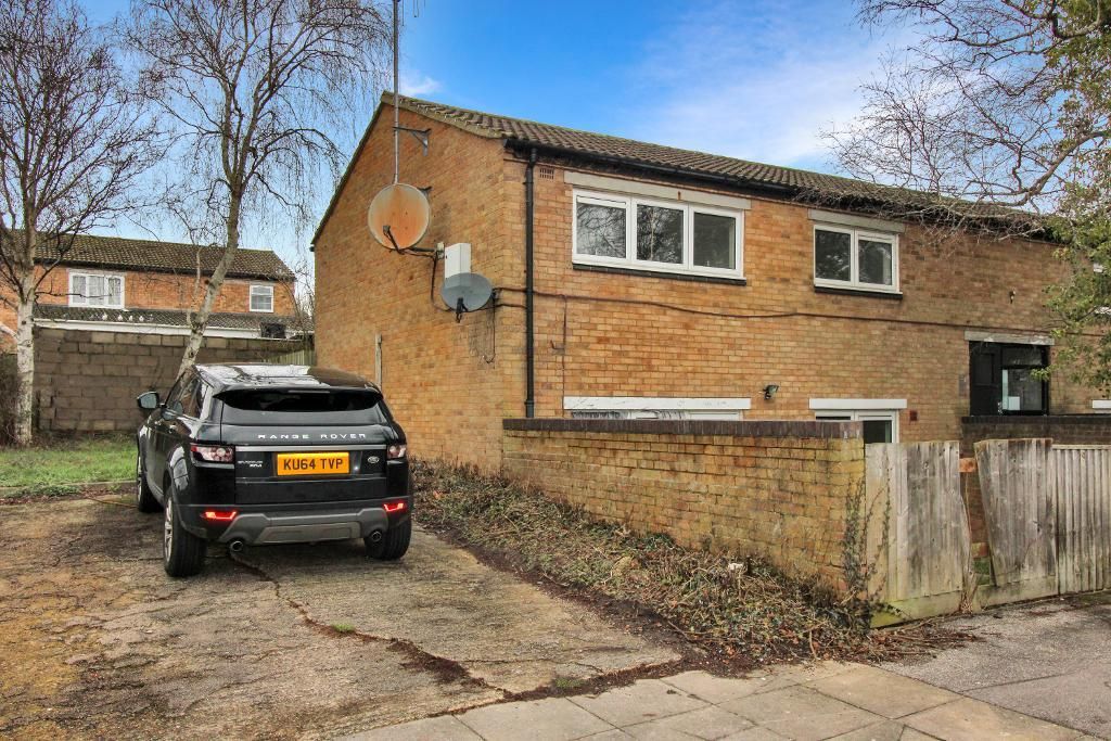 Property photo 1 of 8 Front