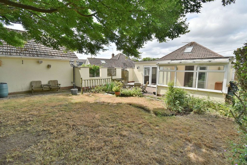 Property photo 3 of 24