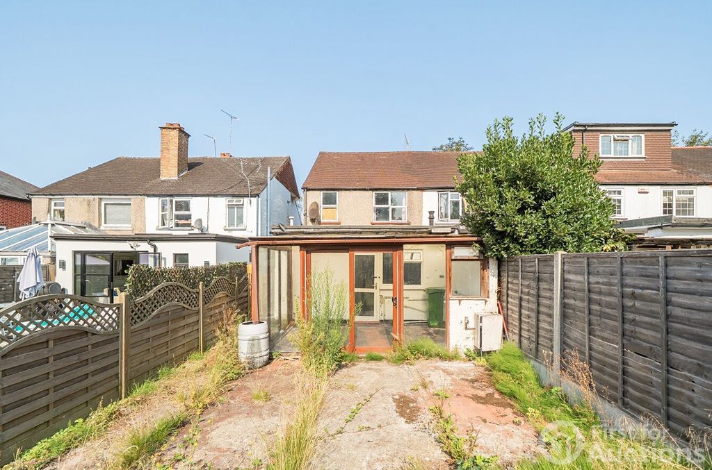 Property photo 3 of 12 Picture No. 25