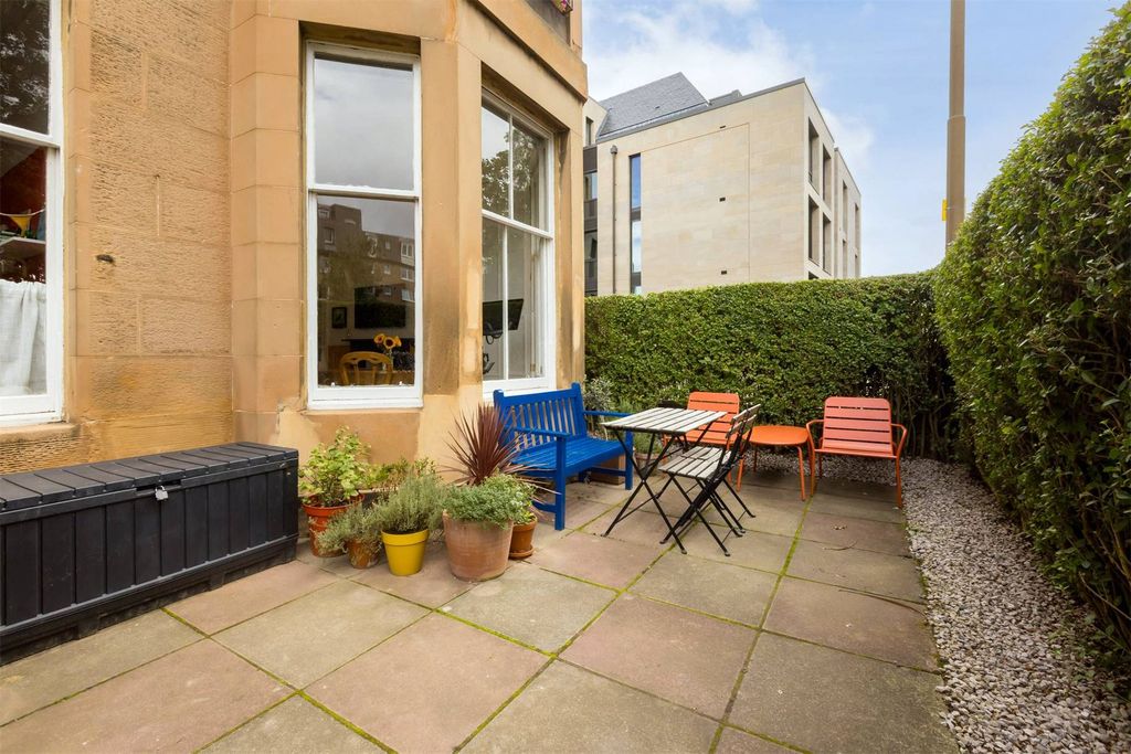 Property photo 1 of 20 Picture No. 27