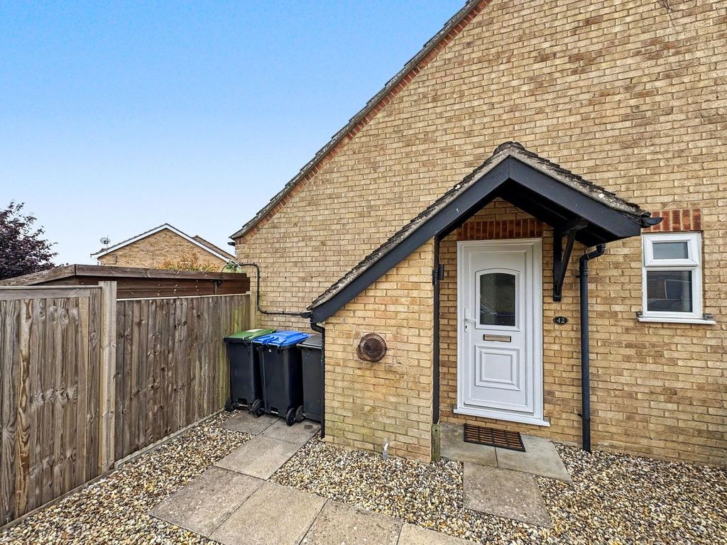 Property photo 1 of 20