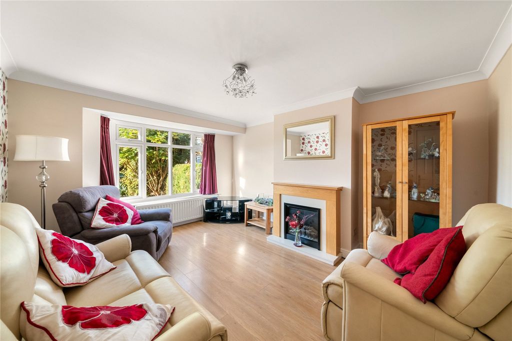 Property photo 2 of 12 Picture No. 02