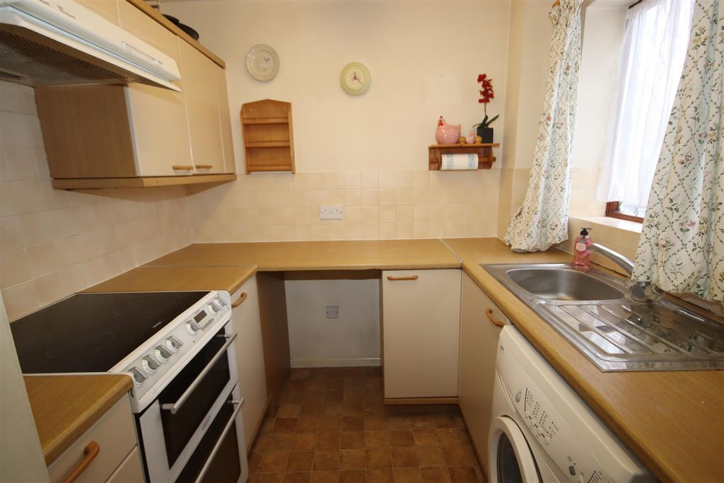 Property photo 2 of 7 Img_5473.Jpg
